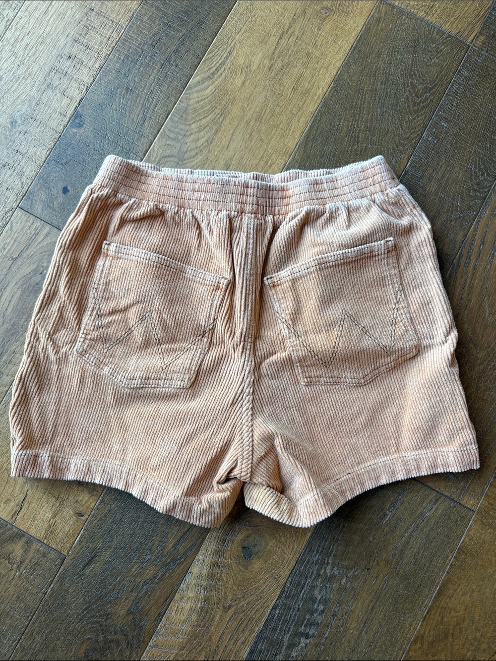 Wrangler Peach Corduroy High-Rise Women's Shorts - Picture 2 of 5